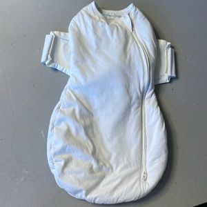 Like New Small Snoo Comforter Sack